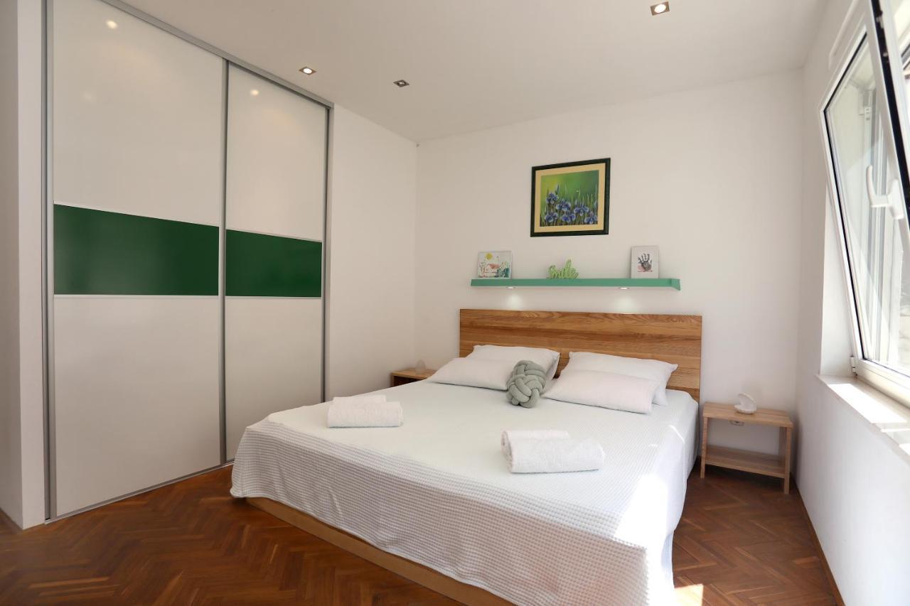 Apartments Vida トロギール エクステリア 写真