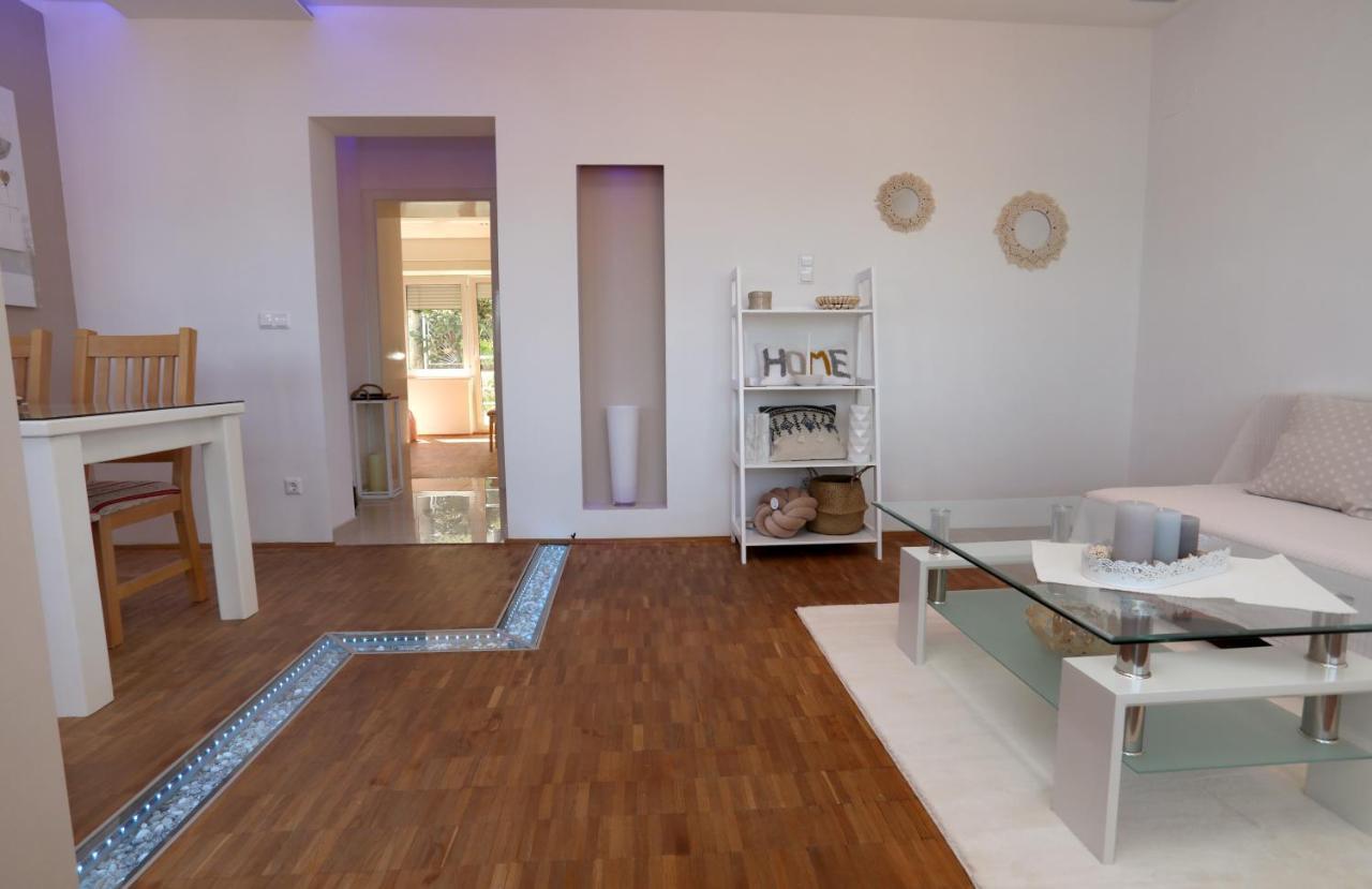 Apartments Vida トロギール エクステリア 写真